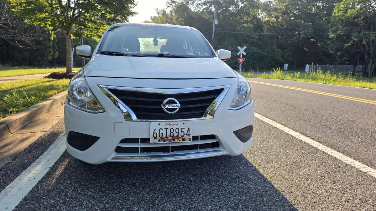 Nissan Versa 2019