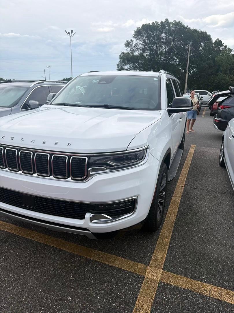 Jeep Wagoneer 2023