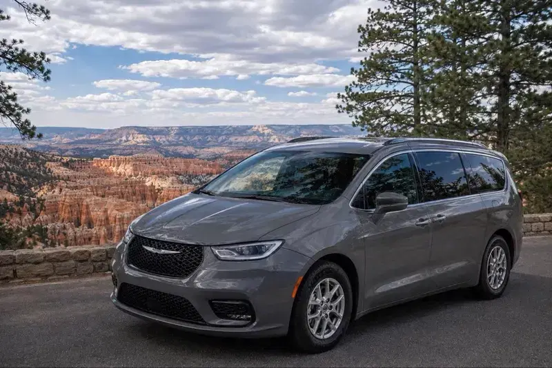 Chrysler Pacifica 2022