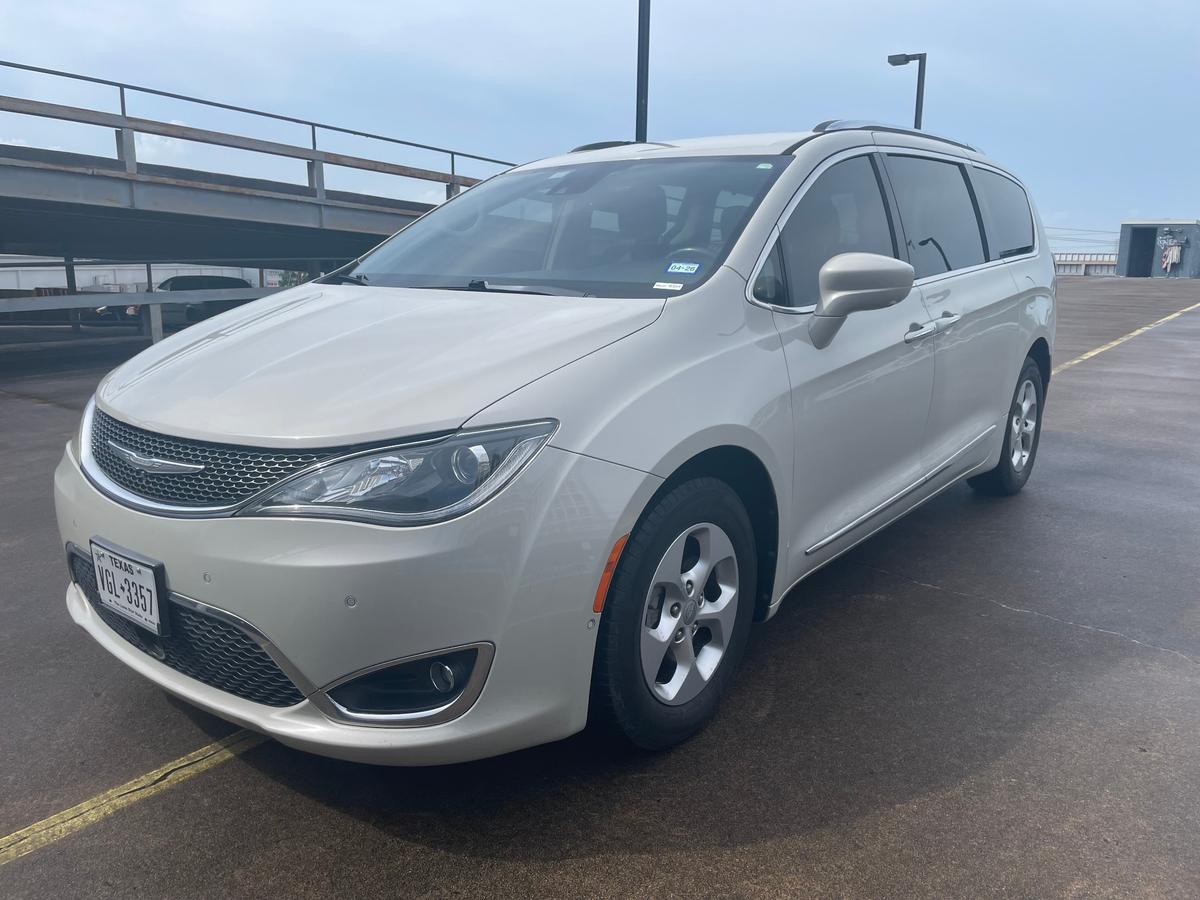 Chrysler Pacifica 2017