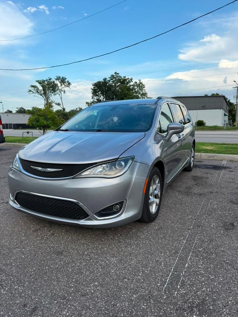 Chrysler Pacifica 2017