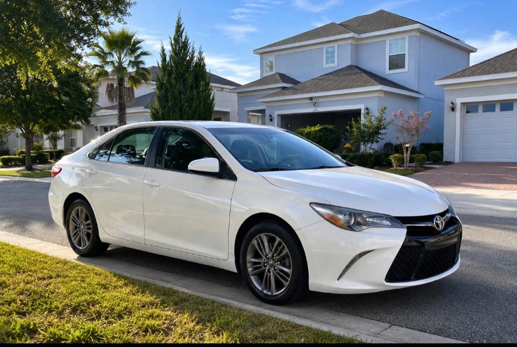 Toyota Camry 2015