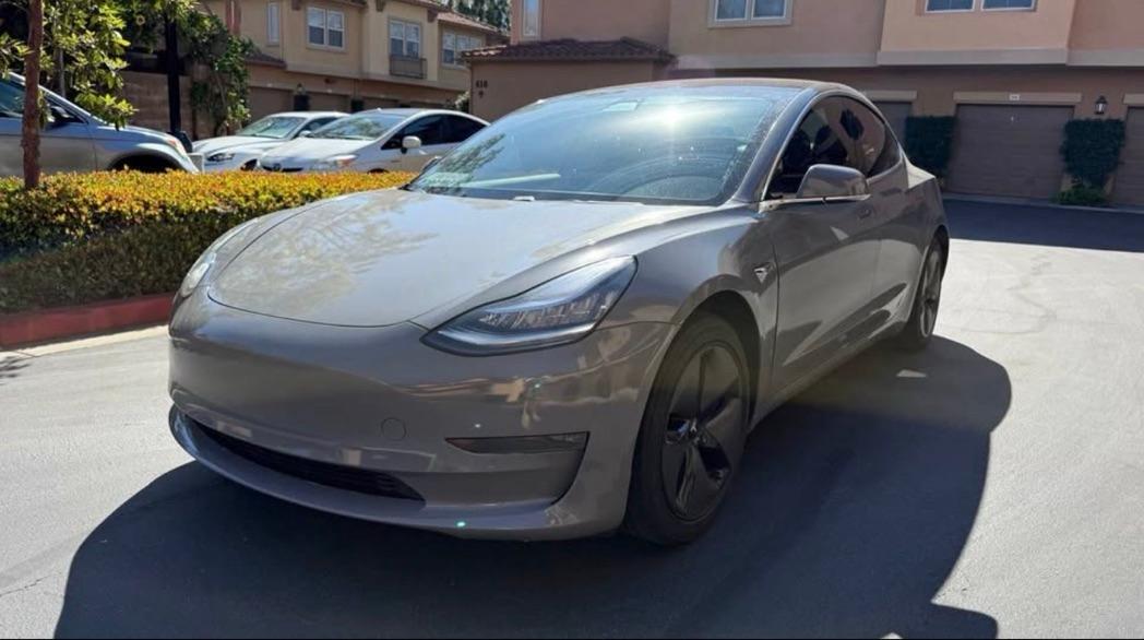 Tesla Model 3 2018