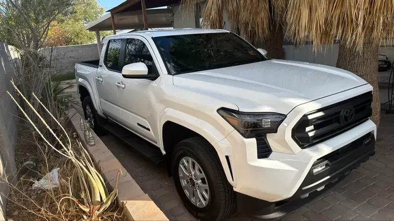 Toyota Tacoma 2024