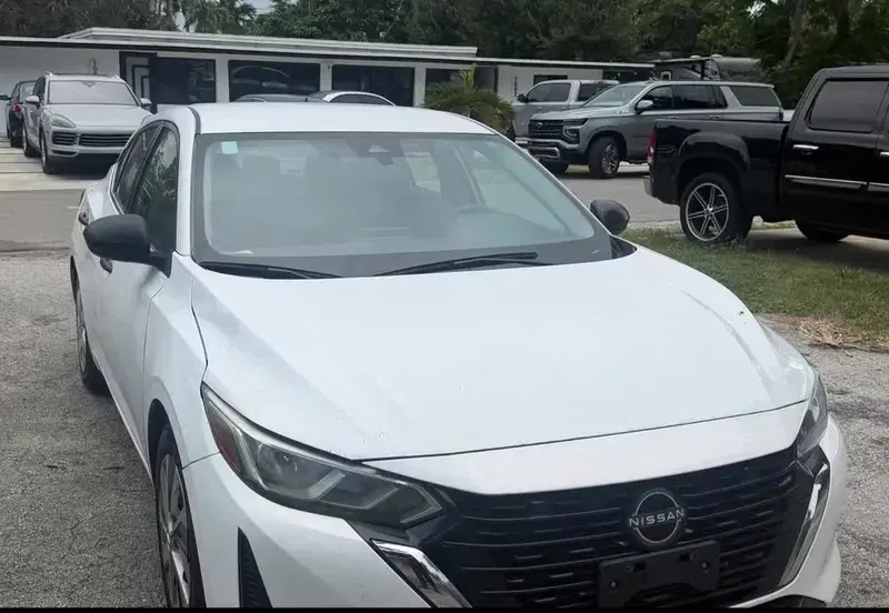 Nissan Sentra 2024
