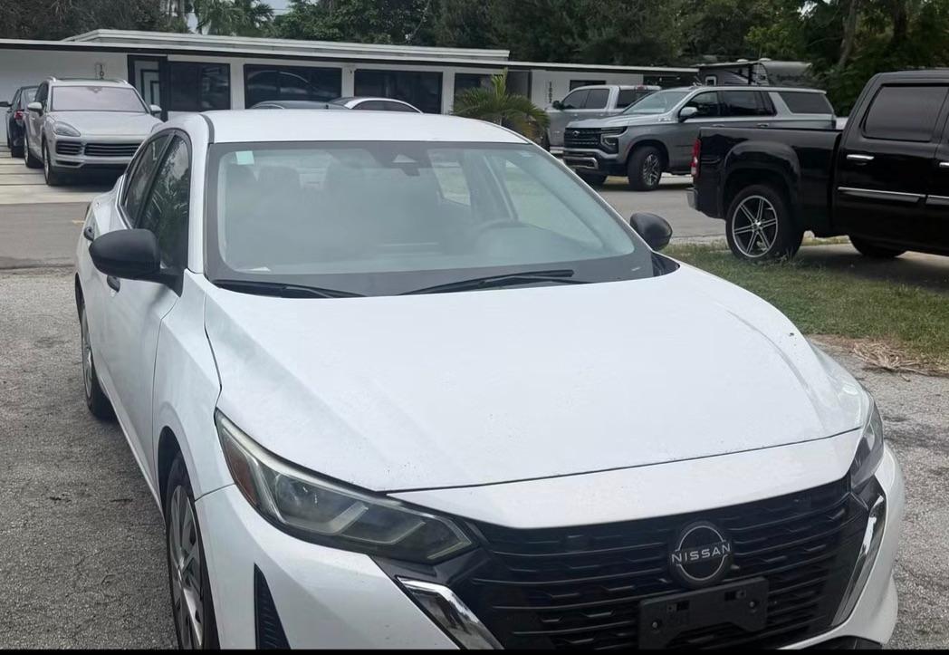 Nissan Sentra 2024