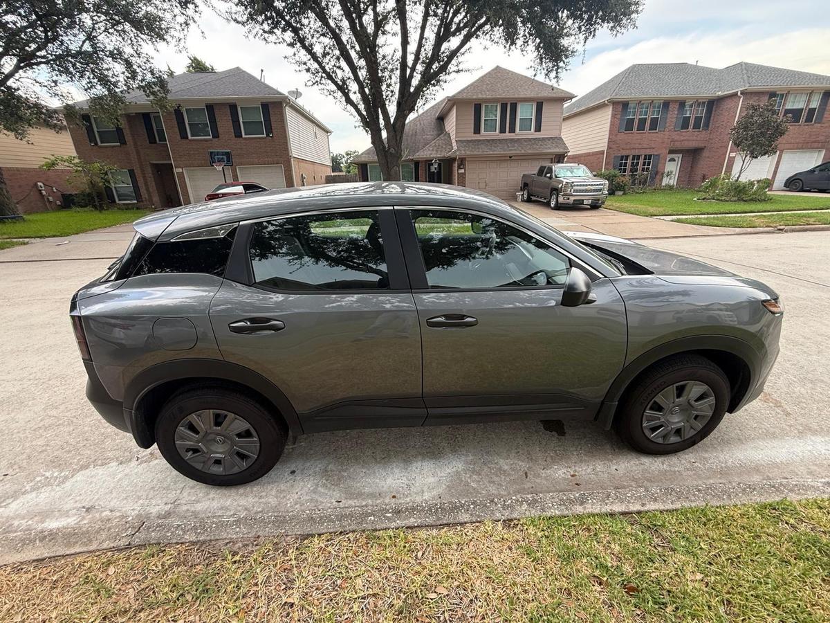 Nissan Kicks MPV 2026