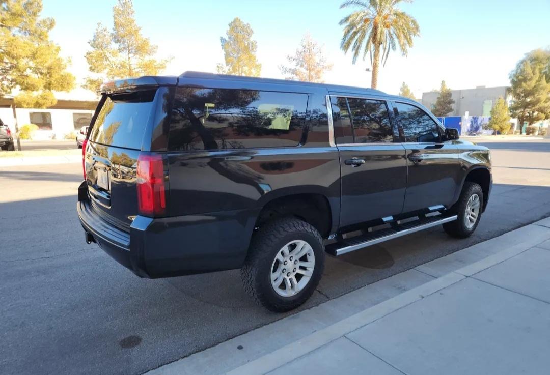 Chevrolet Suburban 2017
