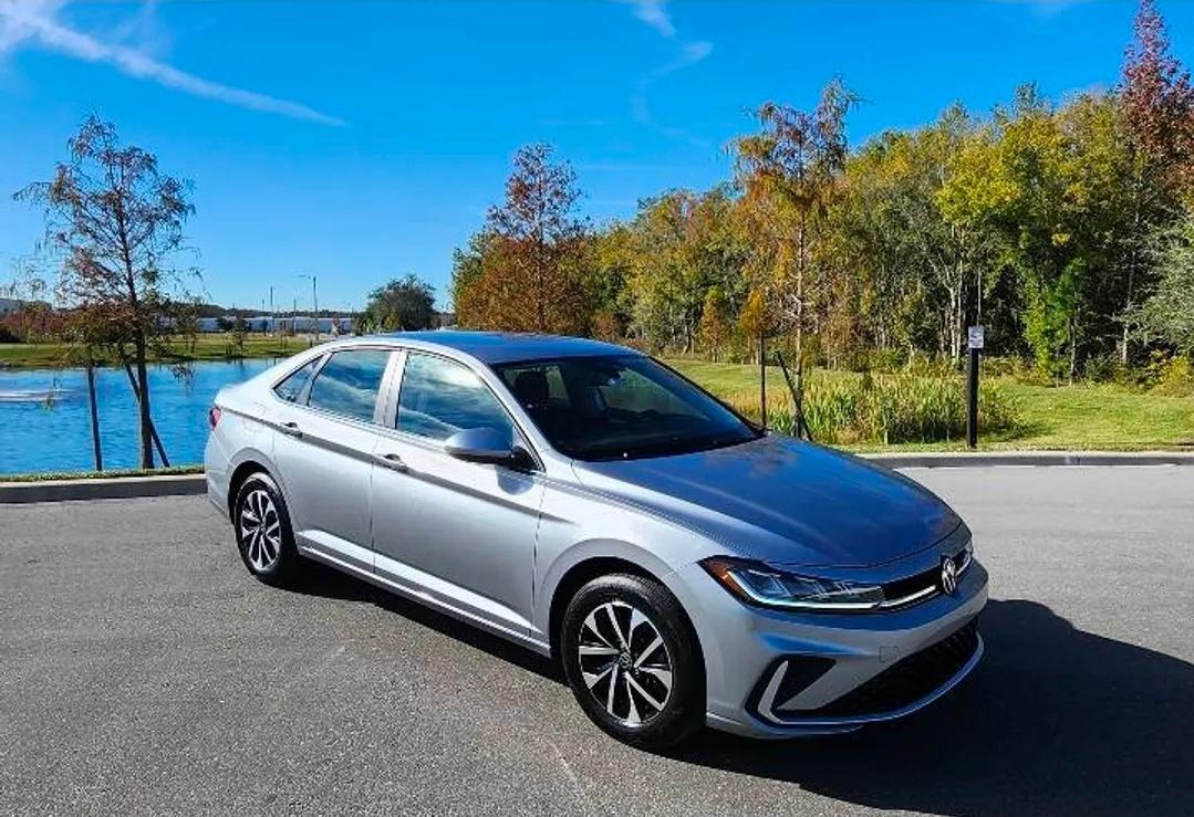Volkswagen Jetta 2025
