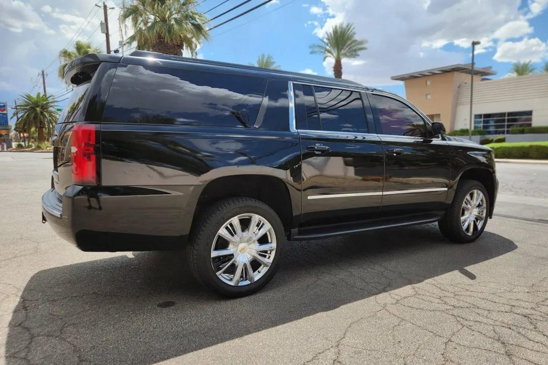 Chevrolet Suburban 2016