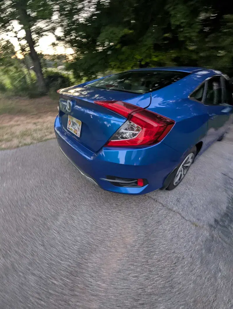Car Image 4