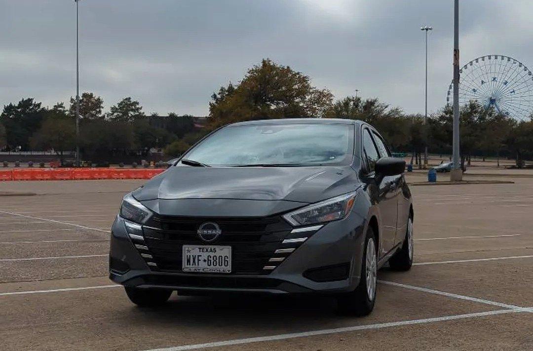 Nissan Versa 2025