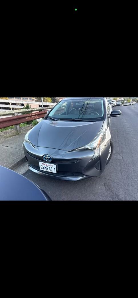 Toyota Prius 2016
