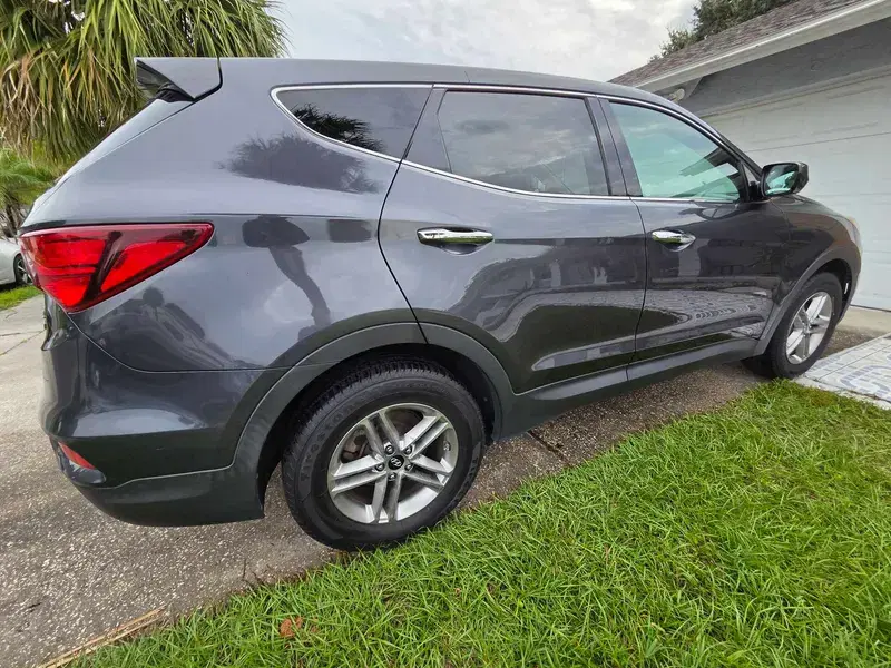 Car Image 4