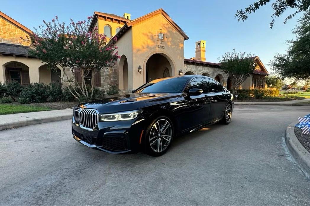 BMW 740i 2021