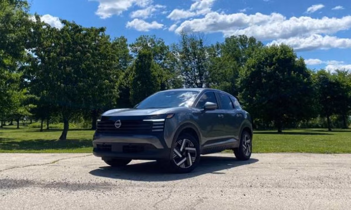 Nissan Kicks MPV 2025