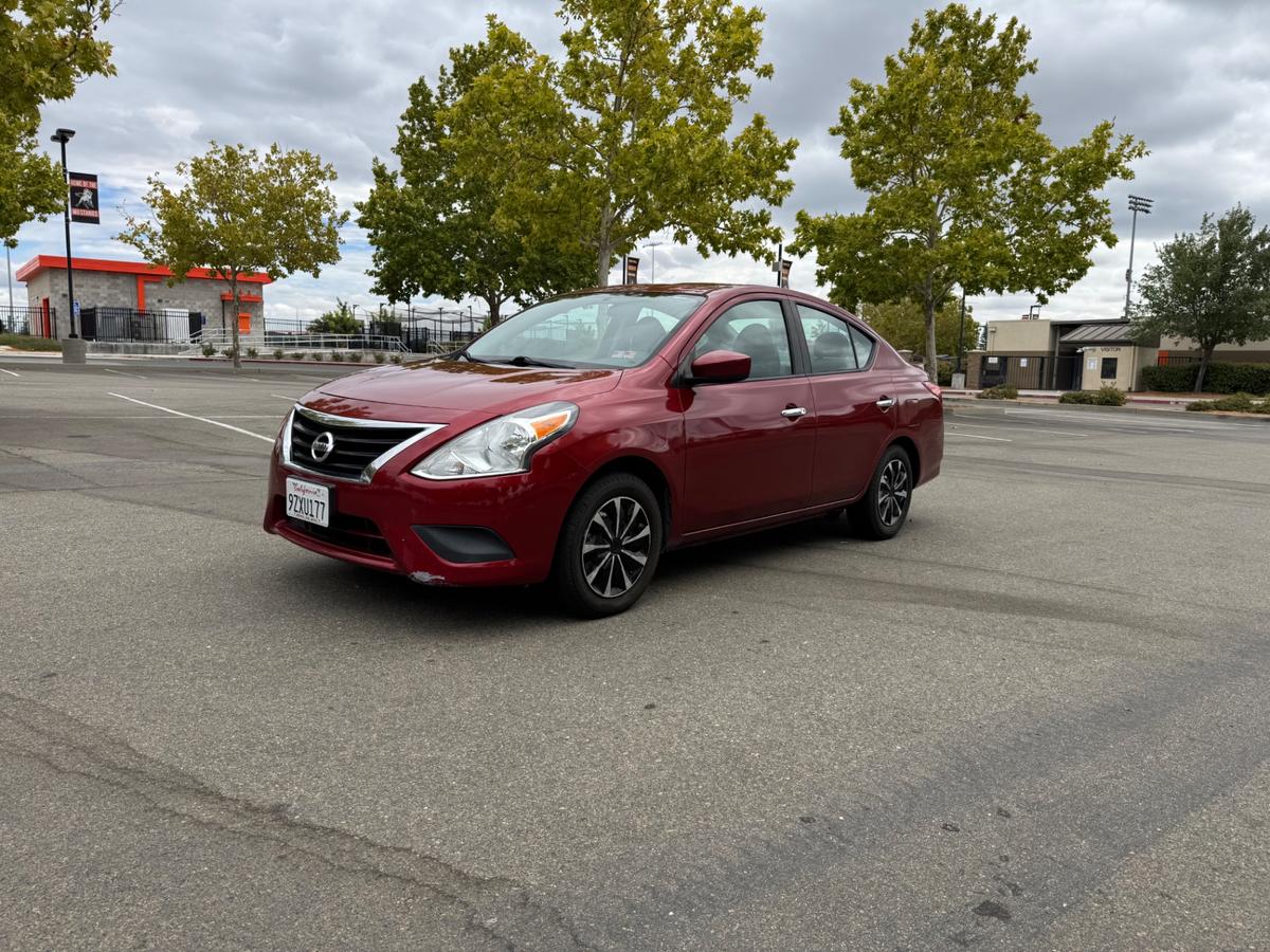 Nissan Versa 2016