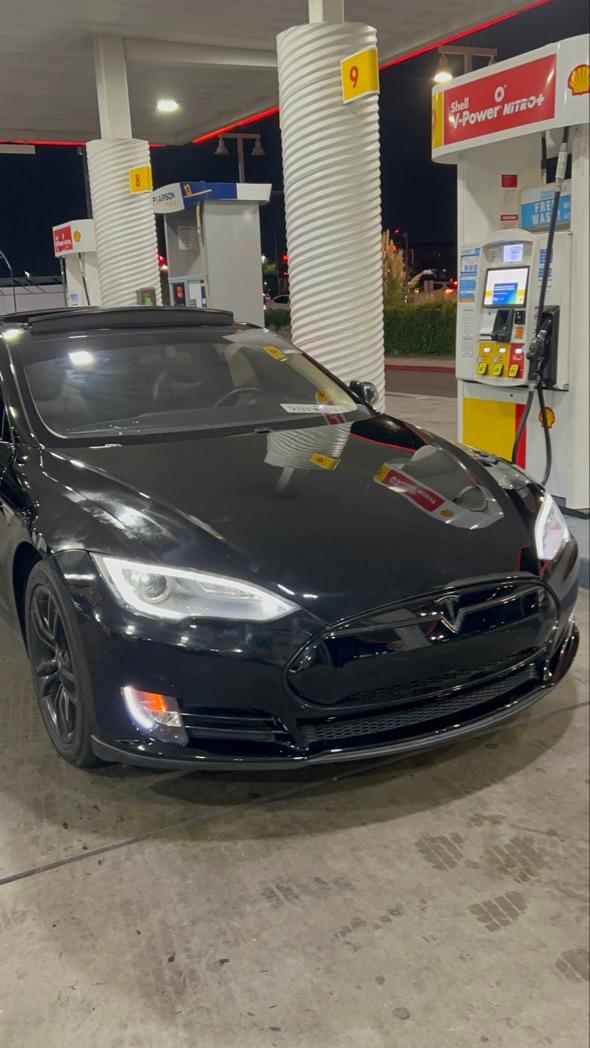 Tesla Model S 2013