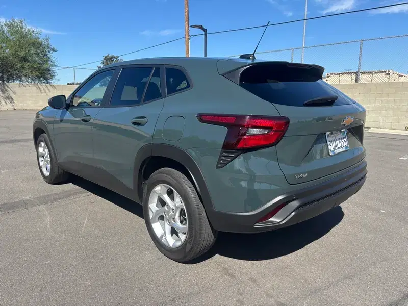 Car Image 3