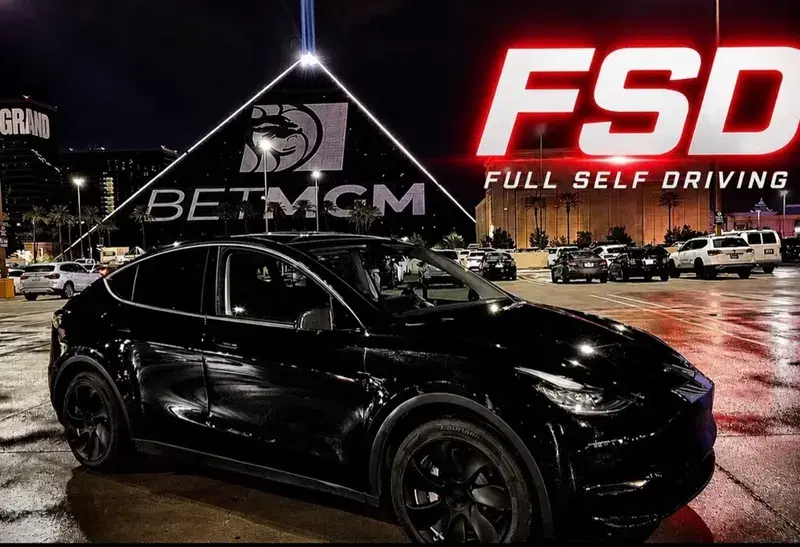 Tesla Model Y 2024