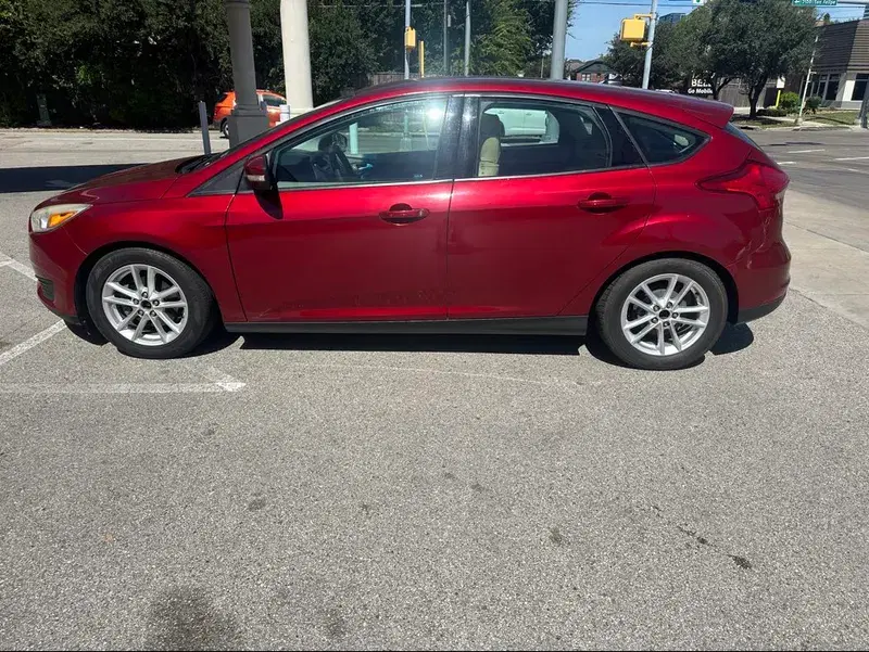 Car Image 3