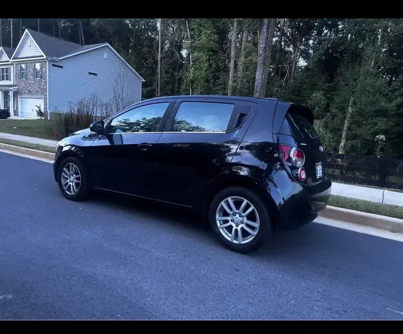 Car Image 3