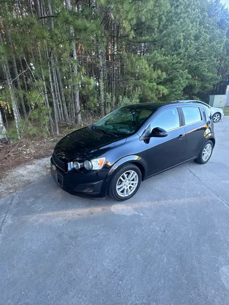Car Image 4