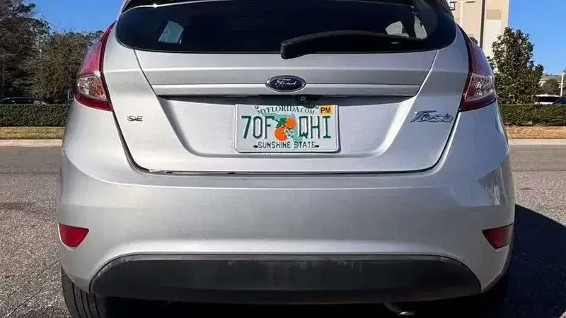 Car Image 4