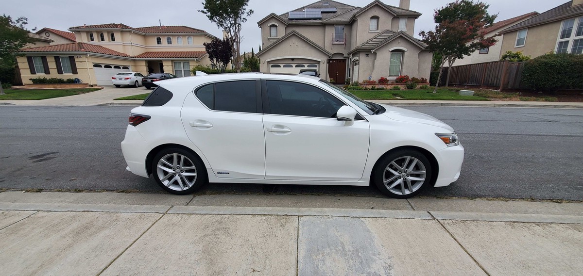 Lexus CT 2014