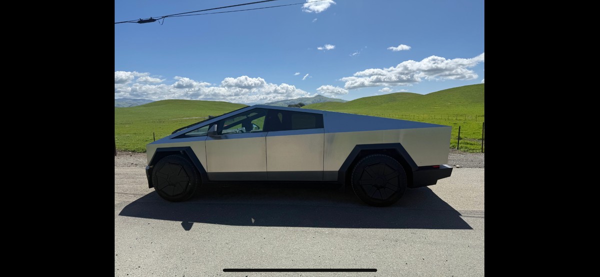 Tesla Cybertruck 2024