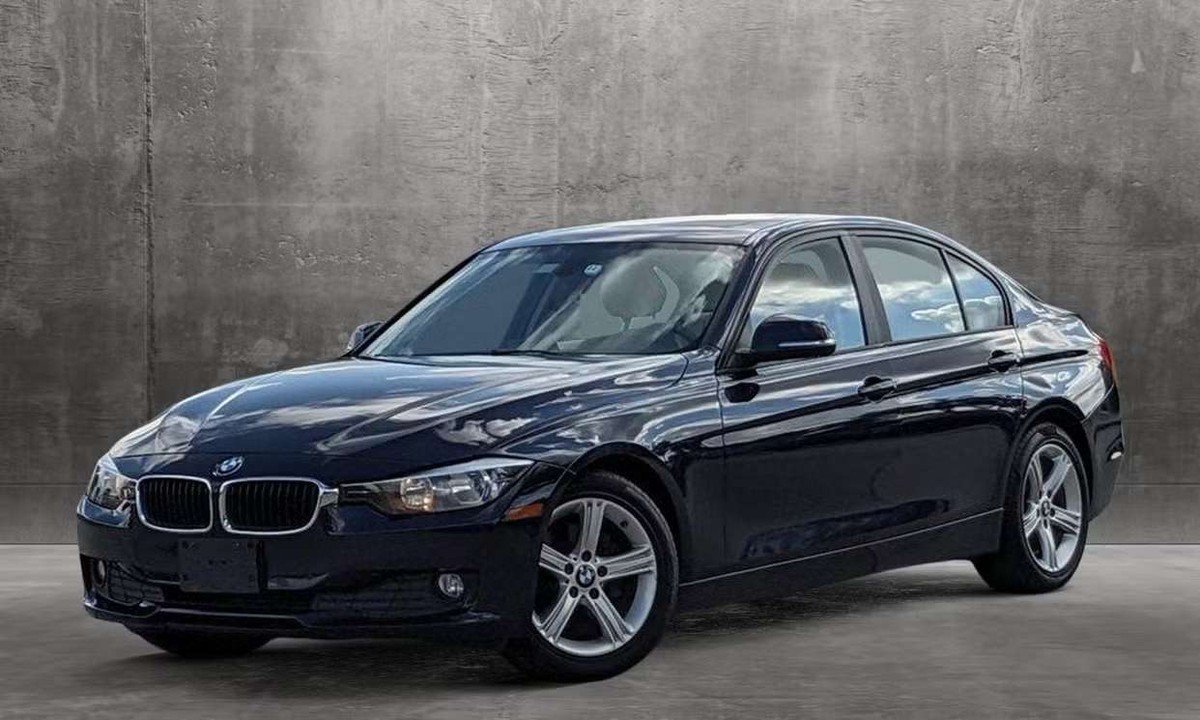 BMW 320i 2013