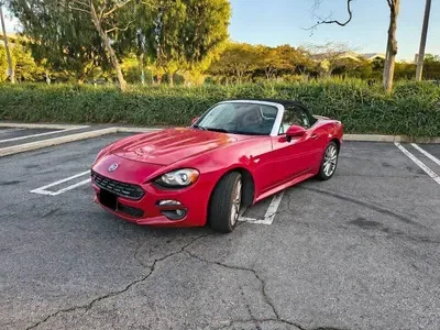 Fiat 124 Spider 2018