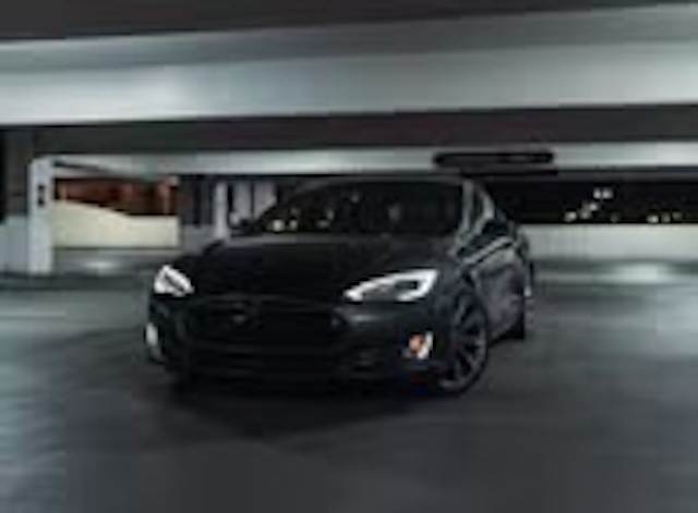 Tesla Model S 2016