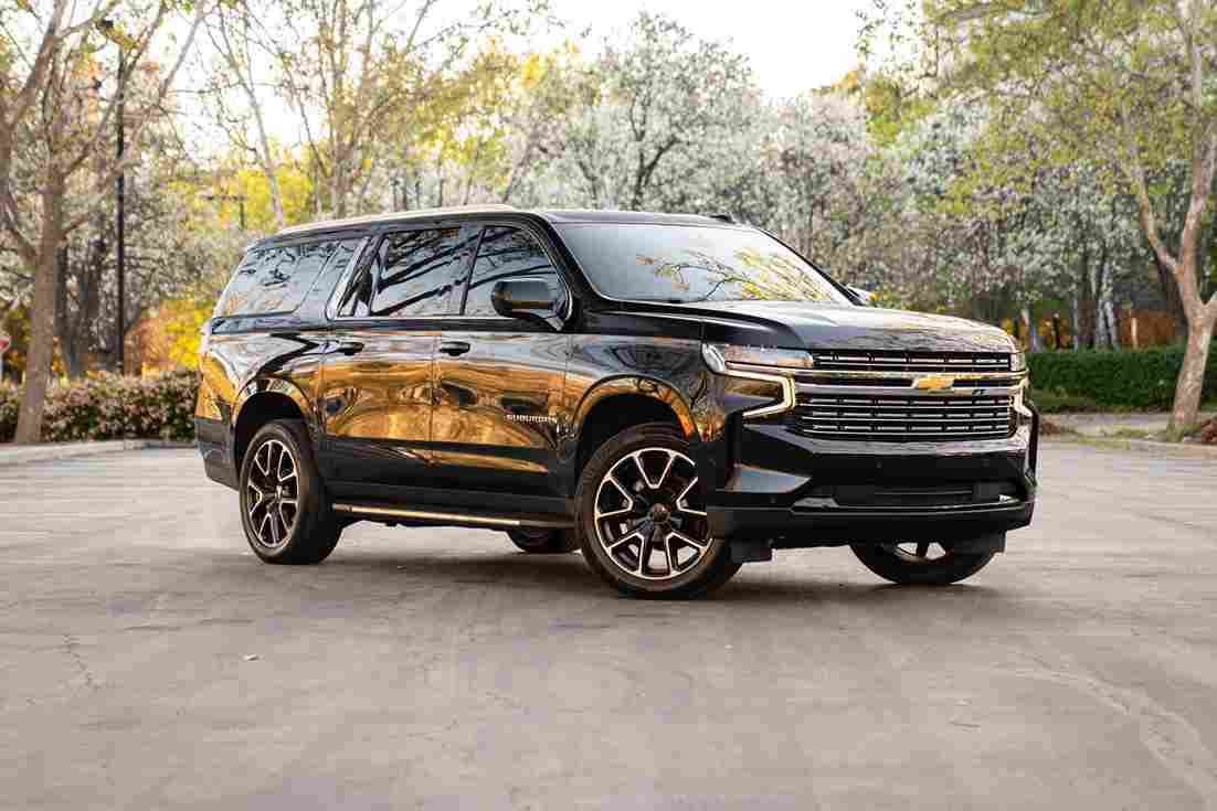 Chevrolet Suburban 2023