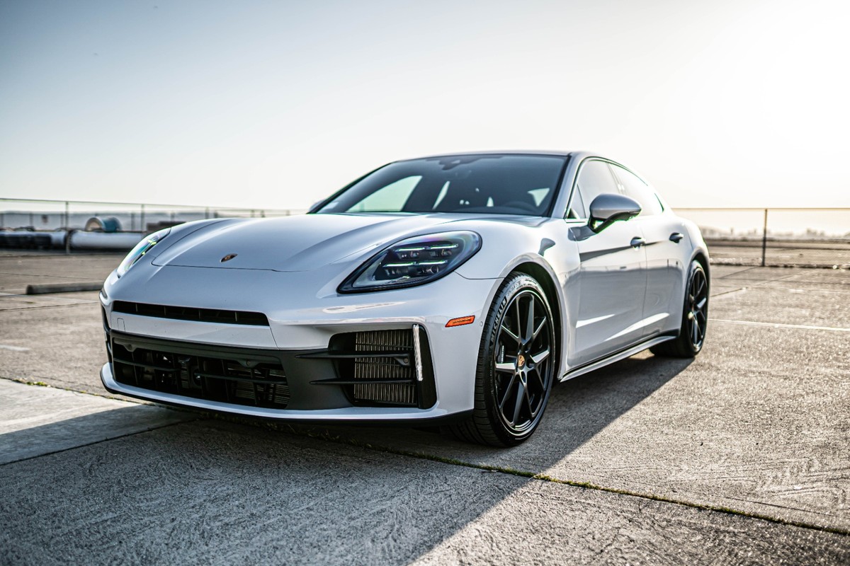 Porsche Panamera 2025