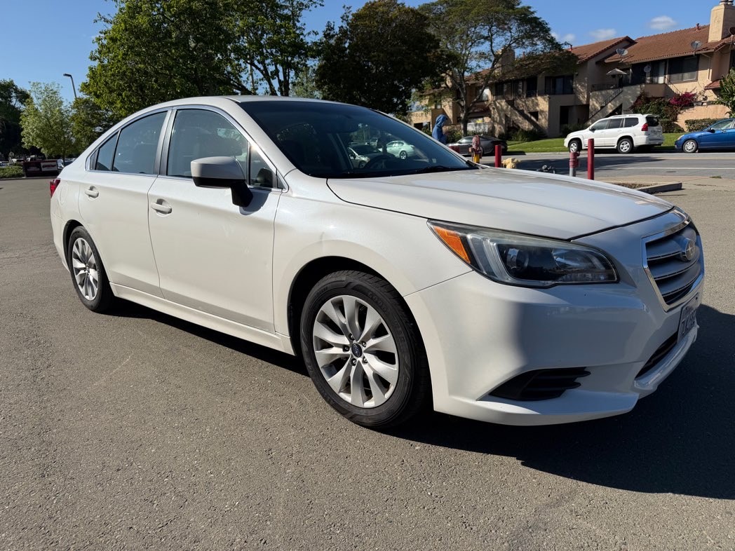 Subaru Legacy 2015