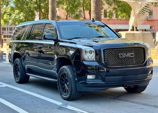 GMC Yukon XL 2017