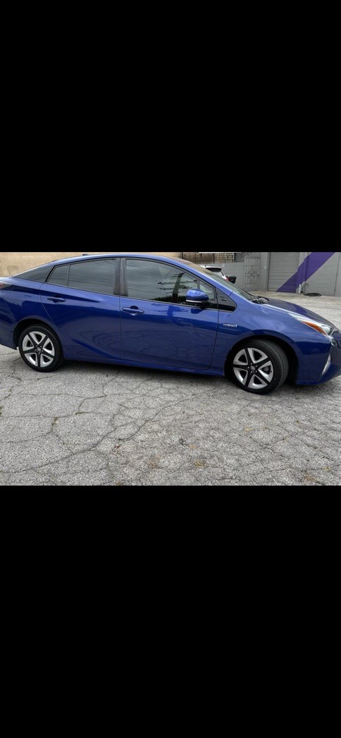 Toyota Prius 2016