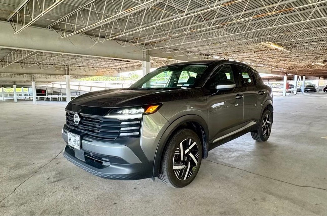 Nissan Kicks MPV 2025