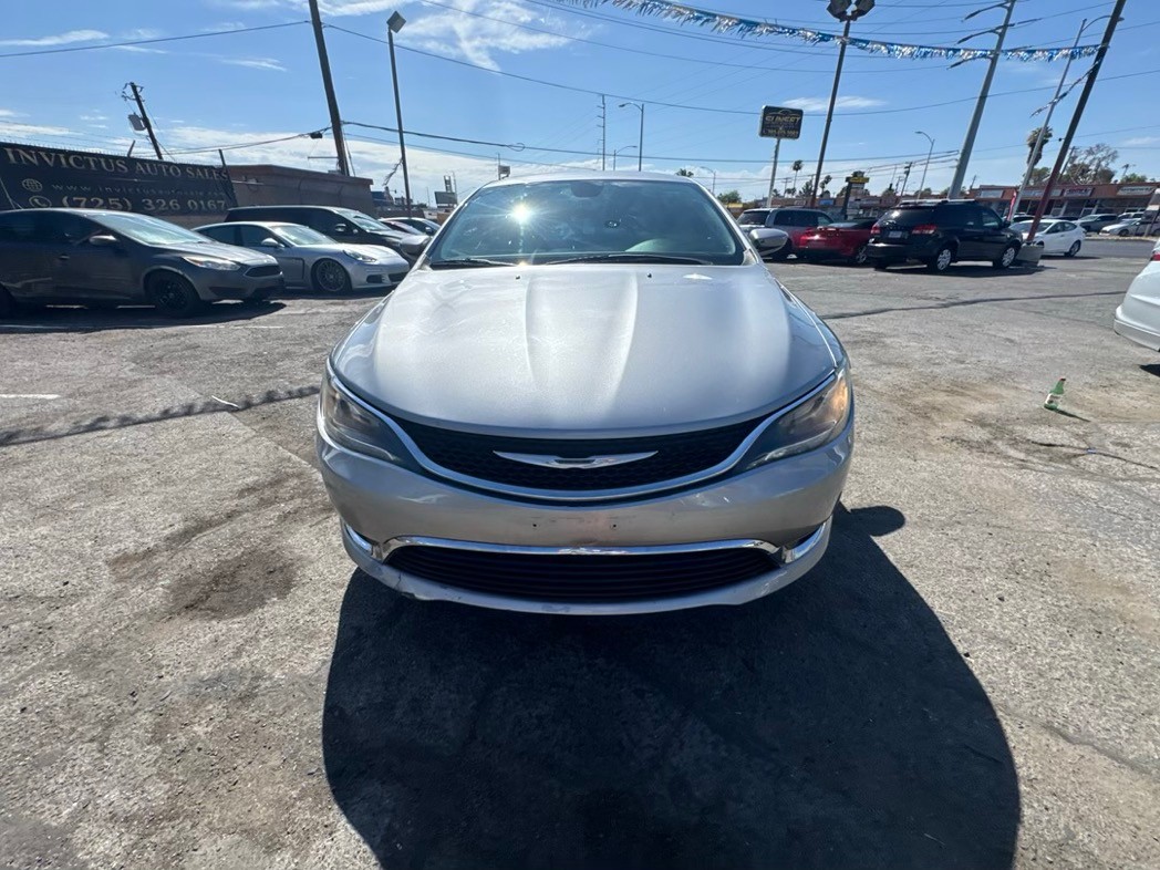 Chrysler 200 2015