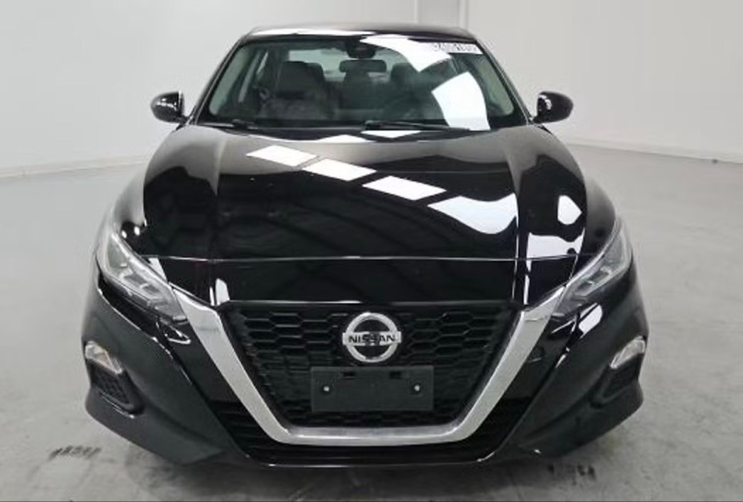 Nissan Altima 2020