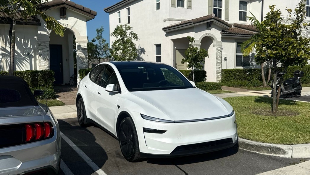 Tesla Model Y 2026