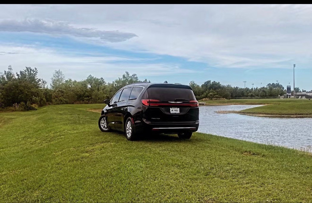 Chrysler Pacifica 2022