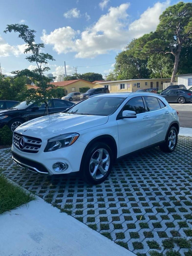 Mercedes GLA-Class 2019