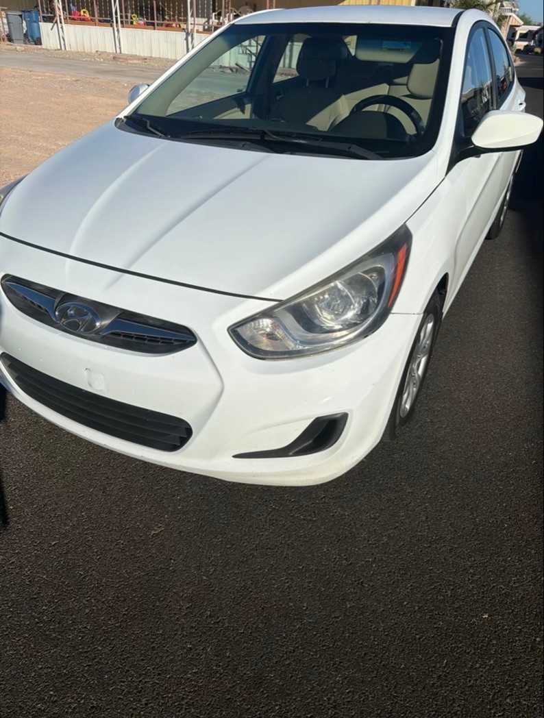 Hyundai Accent 2013