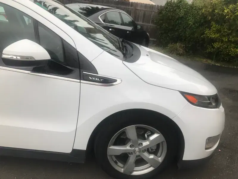 Car Image 4