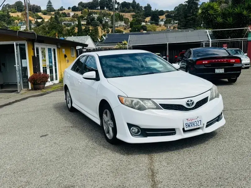 Car Image 2