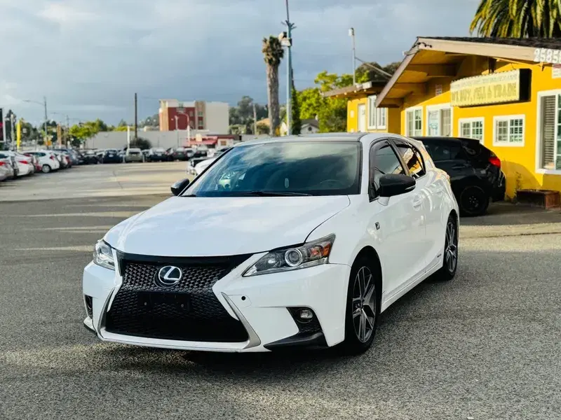 Car Image 4