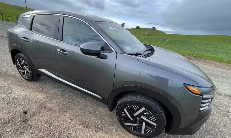 Car Image 3