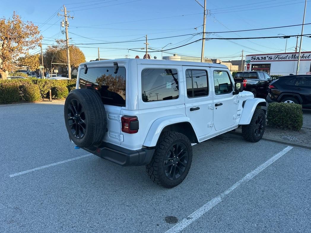 Jeep Wrangler 2024